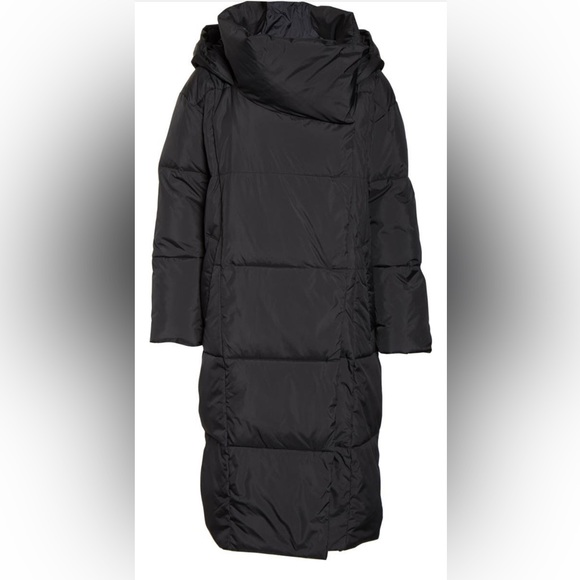 UGG water resistant puffer coat - Picture 6 of 13